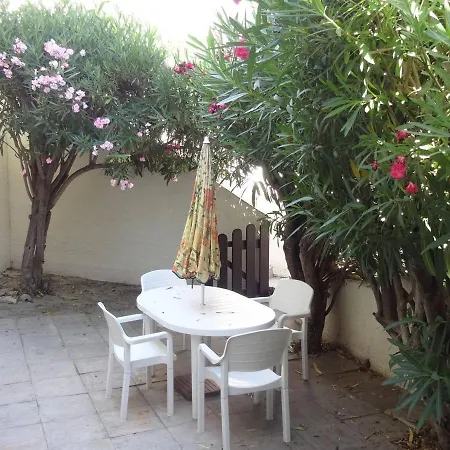 Appartamento Sète, 2 Pièces, 6 Personnes - Fr-1-472-109 *