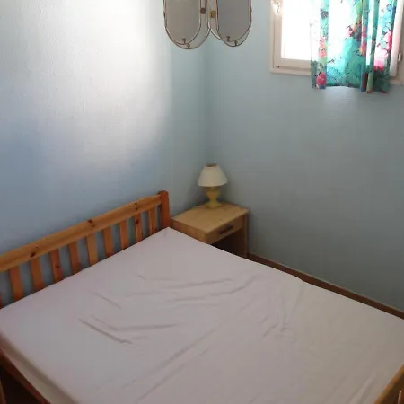 Sète, 2 Pièces, 6 Personnes - Fr-1-472-109