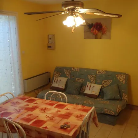 Appartamento Sète, 2 Pièces, 6 Personnes - Fr-1-472-109 Sète